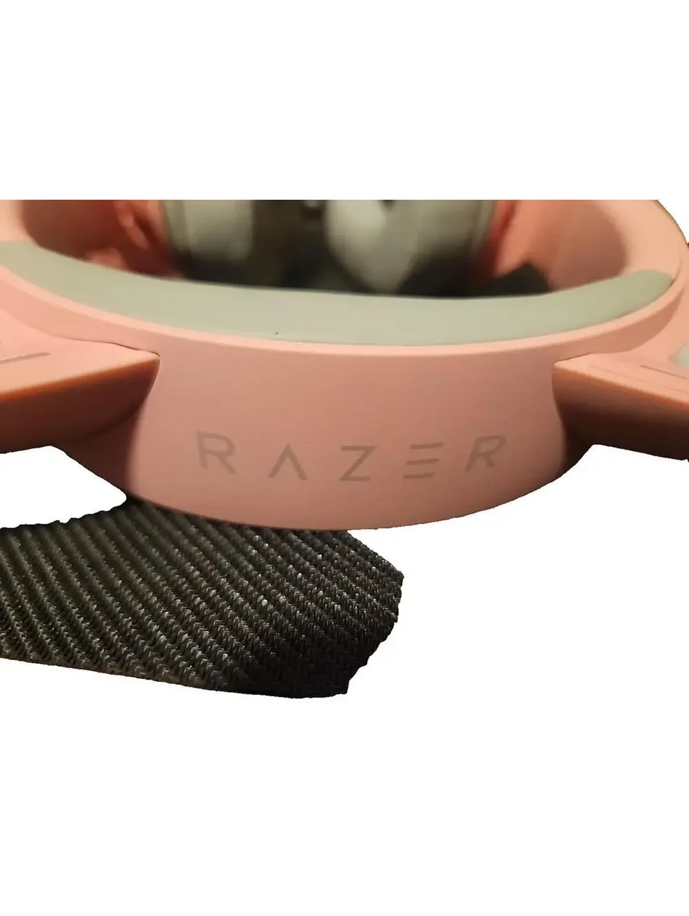 Pink Gaming Bundle Glorious GMMK Keyboard Razer Kitty Headset Seiren Mic Mous